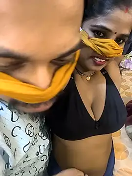 Snapshot of Indian_Lust_Couple chatting on 12.05.24 Indian Lust Couple online show from 12.05.24