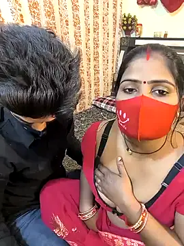 Snapshot of Indian_Lust_Couple chatting on 01.03.25 Indian Lust Couple online show from 01.03.25