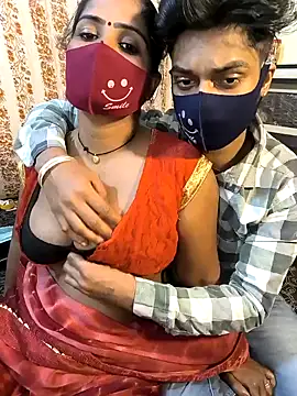Snapshot of Indian_Lust_Couple chatting on 01.07.25 Indian Lust Couple online show from 01.07.25