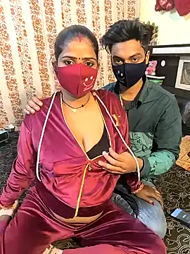 Snapshot of Indian_Lust_Couple chatting on 01.09.25 Indian Lust Couple online show from 01.09.25