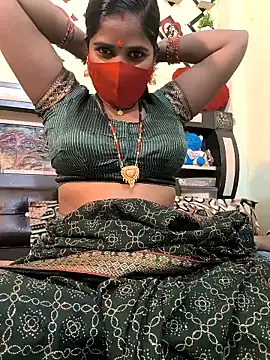 Snapshot of Indian_Lust_Couple chatting on 02.02.25 Indian Lust Couple online show from 02.02.25