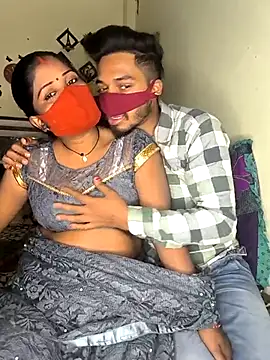 Snapshot of Indian_Lust_Couple chatting on 03.07.25 Indian Lust Couple online show from 03.07.25