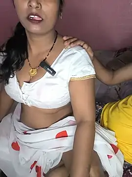 Snapshot of Indian_Lust_Couple chatting on 06.08.26 Indian Lust Couple online show from 06.08.26
