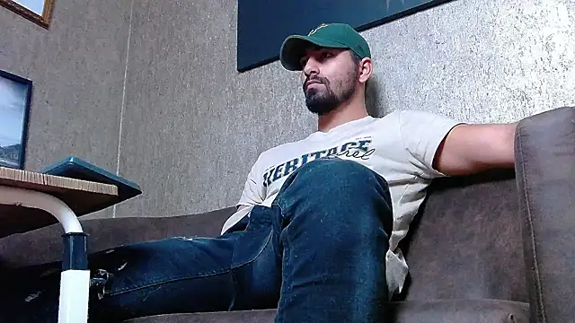 Snapshot of NigelBoydXXX chatting on 02.24.25 NigelBoydXXX online show from 02.24.25