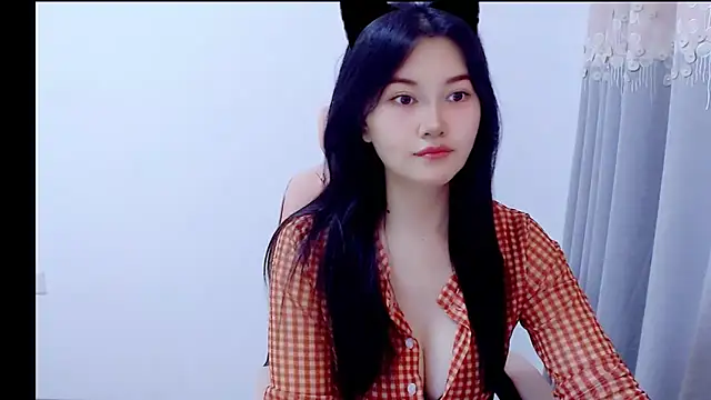 Little-sweet online show from 10.13.25