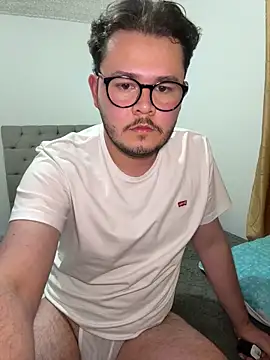 bigcock bear online show from 04.14.26