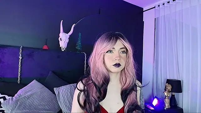 Aylen darkmoor online show from 11.04.25