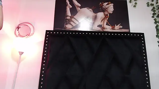 Naia x online show from 01.30.25