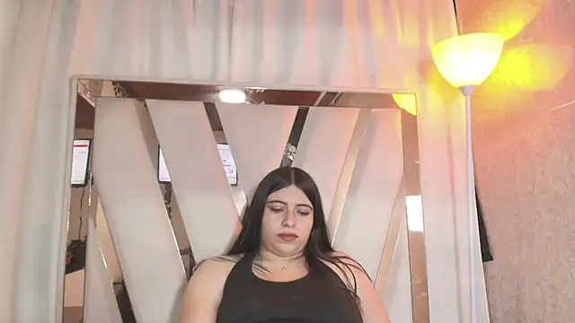 Naia x online show from 04.01.26