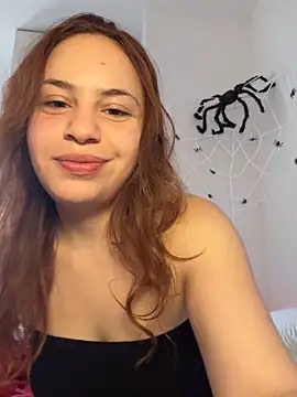 AgnesCampp online show from 10.17.25