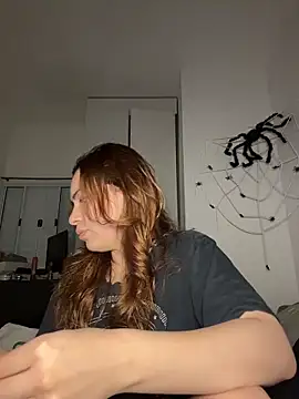 AgnesCampp online show from 11.16.25