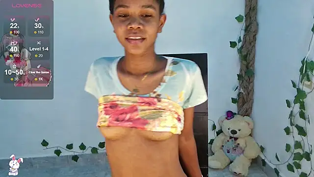 Snapshot of Luciia_cute chatting on 03.11.25 Luciia cute online show from 03.11.25