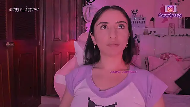 Snapshot of gabyye_capprins chatting on 02.18.26 gabyye capprins online show from 02.18.26