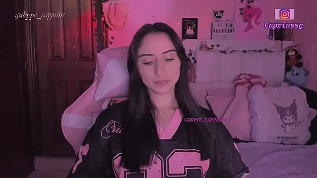 Snapshot of gabyye_capprins chatting on 02.25.26 gabyye capprins online show from 02.25.26