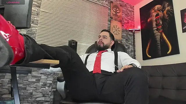 Snapshot of Ethan_Castellano chatting on 07.14.26 Ethan Castellano online show from 07.14.26
