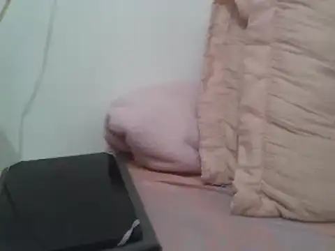 Snapshot of samanta0033 chatting on 01.06.25 samanta0033 online show from 01.06.25