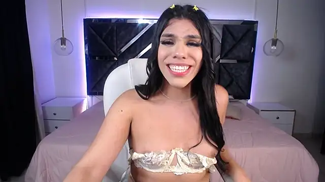 Snapshot of MIA_YOURHOTTIE chatting on 01.16.25 MIA YOURHOTTIE online show from 01.16.25