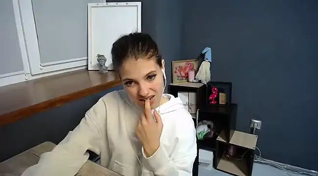 felicity gold online show from 03.14.25