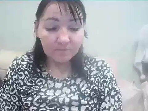 Snapshot of ClaireSunset chatting on 11.16.25 ClaireSunset online show from 11.16.25