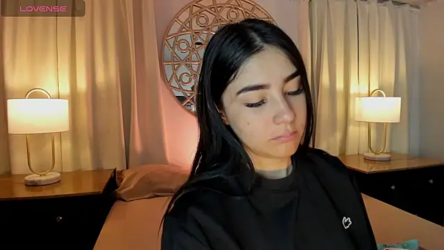 Belliinda 21 online show from 05.12.26
