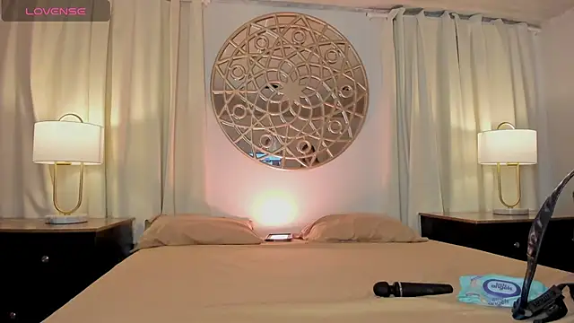 Belliinda 21 online show from 05.22.26
