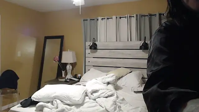 TexasTattooedHouseWife online show from 03.17.25