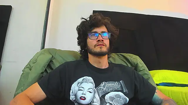 Loggan donnelly online show from 01.05.25