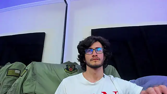 Loggan donnelly online show from 01.10.25