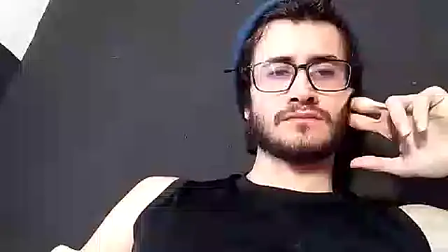 Loggan donnelly online show from 11.12.25