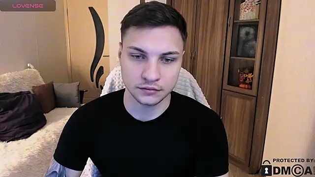 handsome guy01 online show from 10.29.25