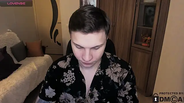 handsome guy01 online show from 11.25.25