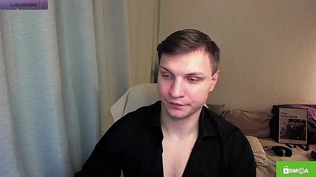 Snapshot of handsome_guy01 chatting on 06.19.26 handsome guy01 online show from 06.19.26