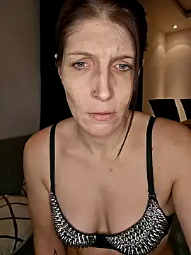 Lenchen  online show from 01.02.25