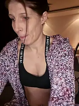 Lenchen  online show from 02.21.25