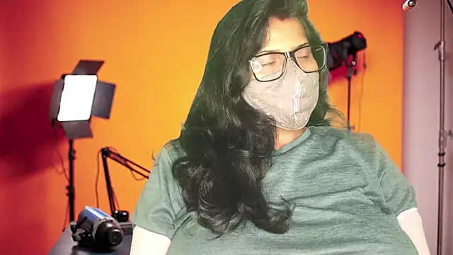 mamoni91 online show from 11.12.25