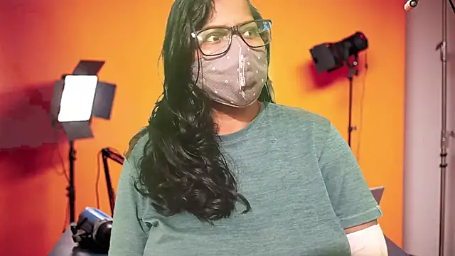 mamoni91 online show from 11.15.25