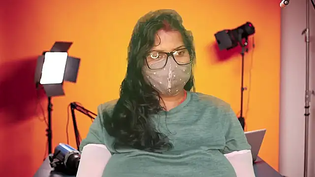 mamoni91 online show from 11.16.25