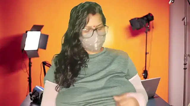 mamoni91 online show from 11.22.25