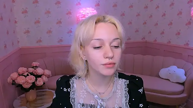 VelvetVixen155 online show from 12.05.24