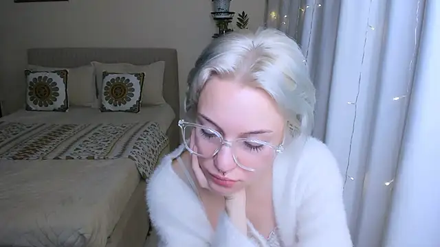 VelvetVixen155 online show from 02.09.25