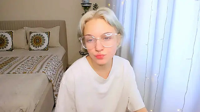 VelvetVixen155 online show from 02.09.25