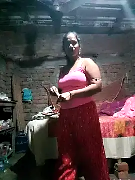 Snapshot of Hotty-dola chatting on 01.02.25 Hotty-dola online show from 01.02.25