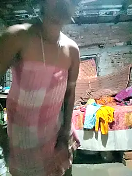 Snapshot of Hotty-dola chatting on 02.21.25 Hotty-dola online show from 02.21.25