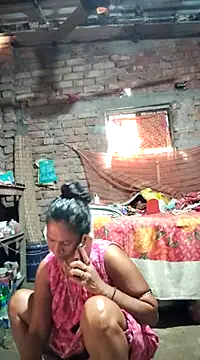 Snapshot of Hotty-dola chatting on 03.06.25 Hotty-dola online show from 03.06.25