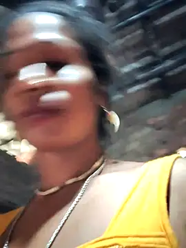 Snapshot of Hotty-dola chatting on 03.12.25 Hotty-dola online show from 03.12.25