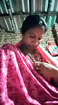 Snapshot of Hotty-dola chatting on 03.22.25 Hotty-dola online show from 03.22.25