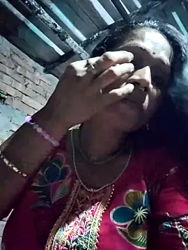 Snapshot of Hotty-dola chatting on 09.19.25 Hotty-dola online show from 09.19.25