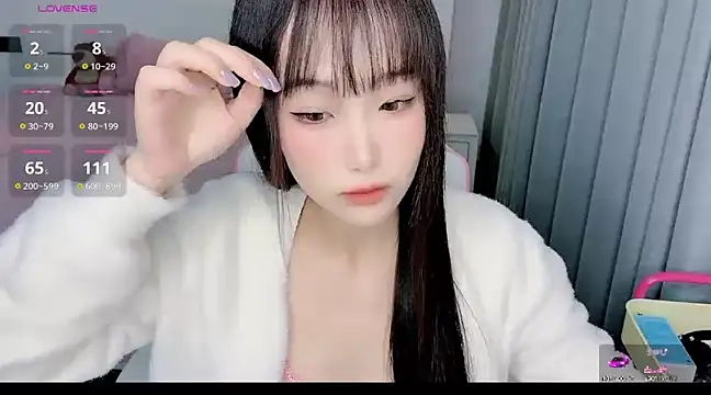 -Wendy   online show from 02.14.25