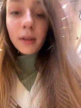 Lia  Love online show from 12.02.24