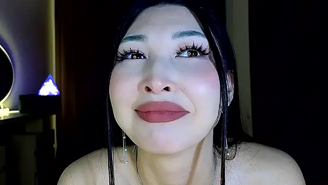 honey yani online show from 03.29.26